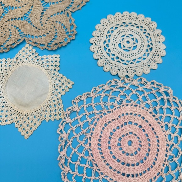 Vintage Crochet Doily Lot 6pc Handmade Lace Linen Cream Pink Tan Mixed Shapes - Picture 4 of 8